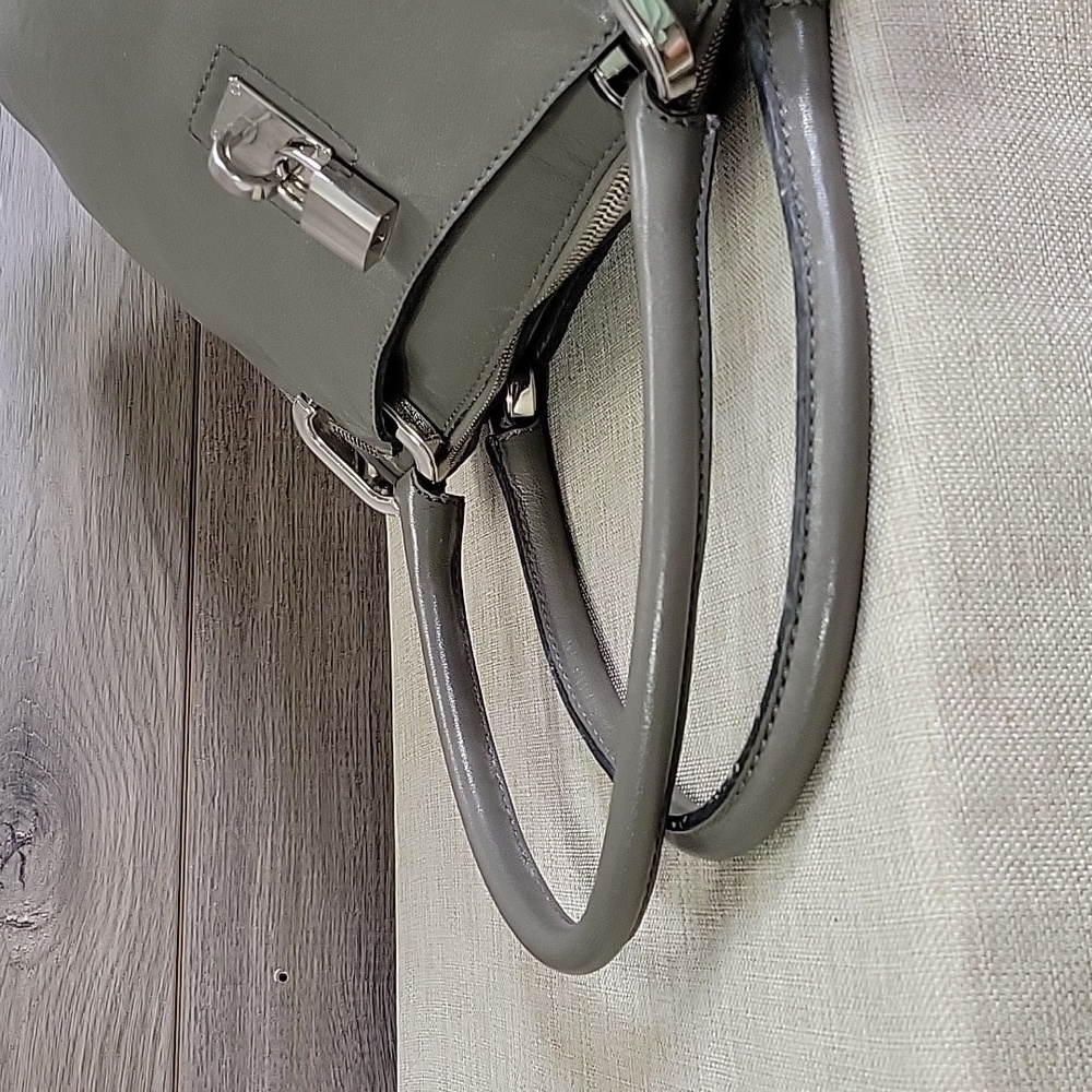 Marc Jacobs Gray Leather Satchel with Silver Hardware - Picture 6 of 15